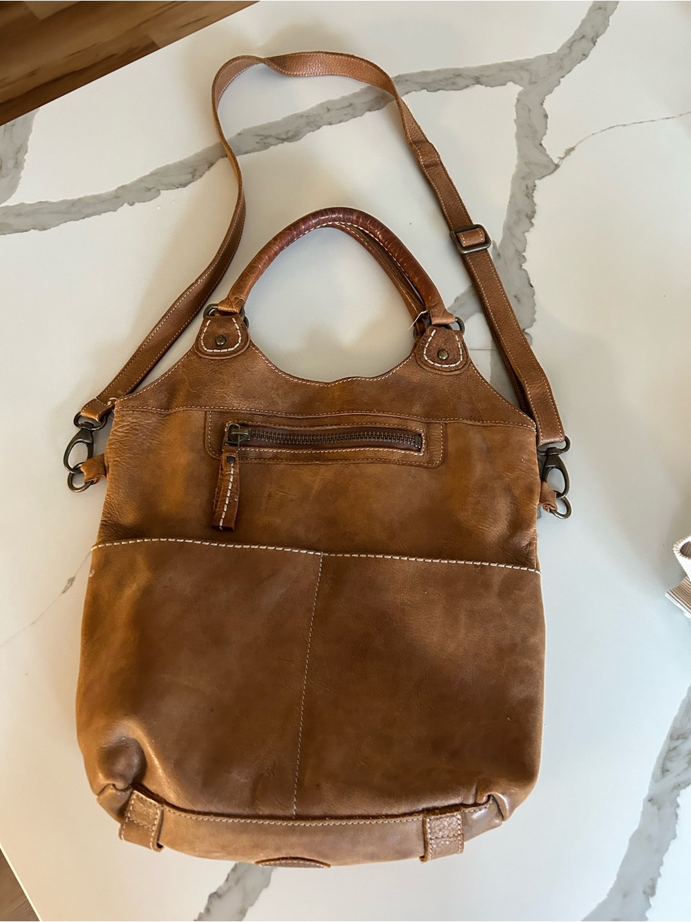 Vintage Roots Canada Italian Tribe leather shoulder bag. Made In Canada